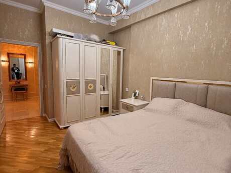 4-комнатная квартира, 102 м², Yasamal: 290 000 ₼ 4