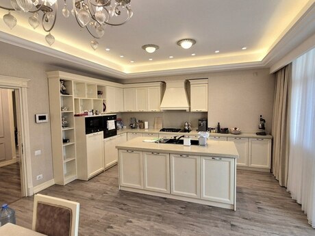 4-room apartment, 225 m², Nəriman Nərimanov: 790 000 ₼ 5