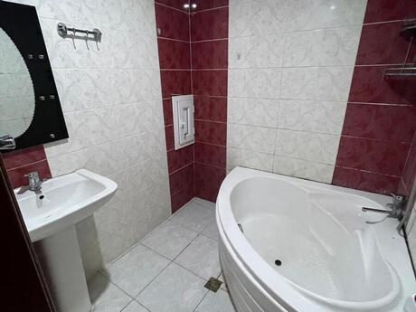 Аренда: 3-комнатная квартира, 120 м², Memar Əcəmi: 230 ₼/мес 5
