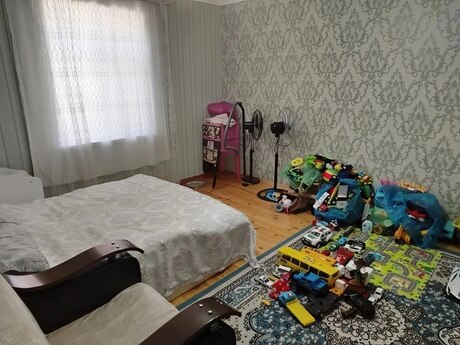 5 otaqlı həyət evi, 200 m², Binə: 88 000 ₼ 4