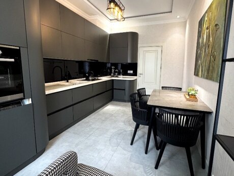 3 otaq · 104 m² · 3/16 mərtəbə, Şah İsmayıl Xətai