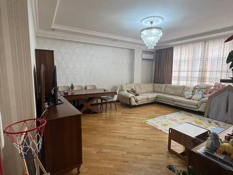 Elan №6509493 - Bakı, Şah İsmayıl Xətai m., 3 otaqlı, 109 m², 2/17 mərtəbə