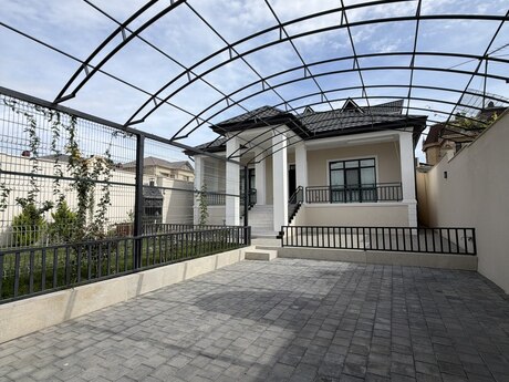 3-комнатный дом, 170 м², Həzi Aslanov: 450 000 ₼ 2