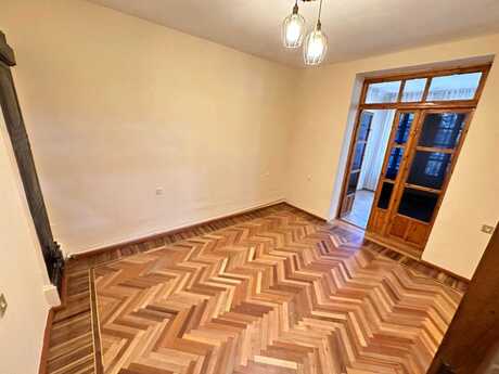 Kirayə 4 otaqlı mənzil, 120 m², 28 May: 800 ₼/ay 4