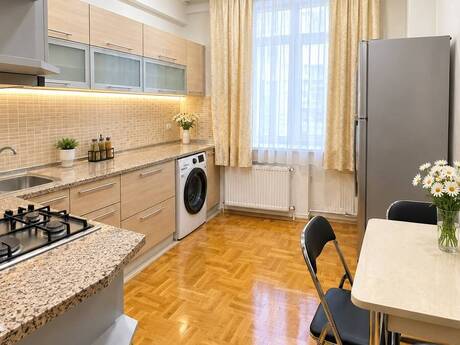 2-room apartment, 70 m², Həzi Aslanov: 195 000 ₼ 2