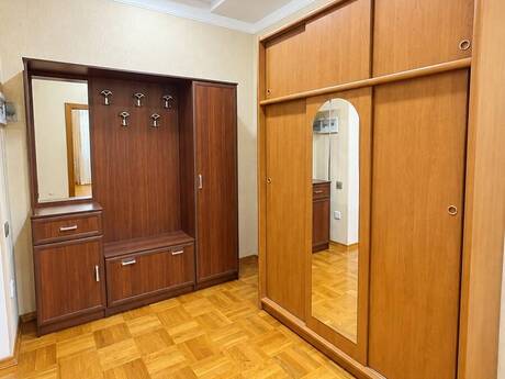 2-room apartment, 70 m², Həzi Aslanov: 195 000 ₼ 4