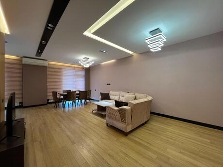Kirayə 2 otaqlı mənzil, 105 m², Grand Hayat: 1 300 ₼/ay 4