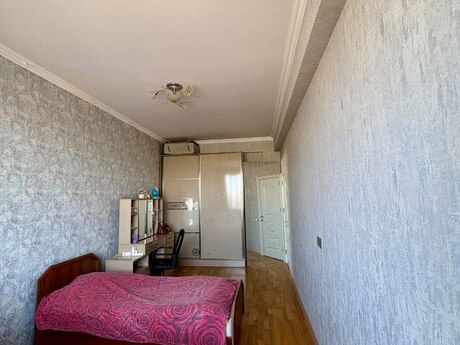 3-комнатная квартира, 110 м², Qara Qarayev: 400 000 ₼ 4