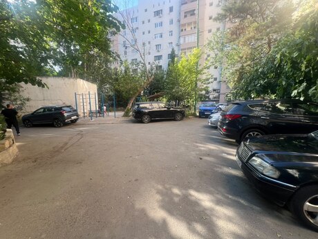 2-комнатная квартира, 56 м², 20 Yanvar: 129 000 ₼ 3