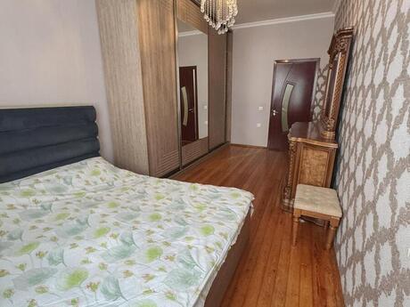 Аренда: 2-комнатная квартира, 90 м², Xalqlar Dostluğu: 700 ₼/мес 4