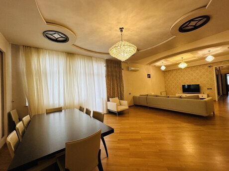 Аренда: 3-комнатная квартира, 165 м², Elmlər Akademiyası: 1 599 ₼/мес 4