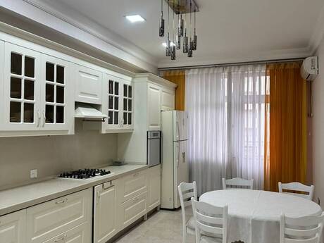 3-room new-build apartment for sale in Şah İsmayıl Xətai, 120 m², 400 000 AZN, photo 5 / 12