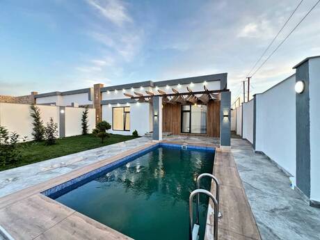 4-комнатный дом, 160 м², Şüvəlan: 215 000 ₼ 2