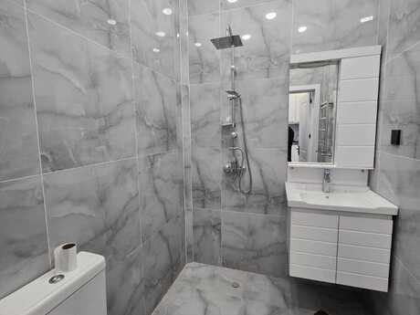 2-room new-build apartment for sale in Həzi Aslanov, 60 m², 108 000 AZN, photo 2 / 9
