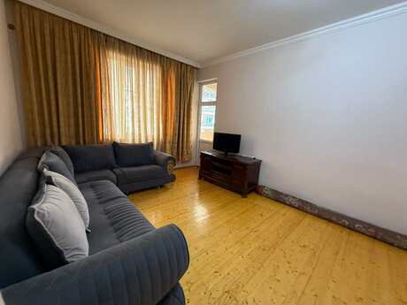 3-room new-build apartment for rent in Yeni Yasamal, 115 m², 700 AZN/mo, photo 3 / 9