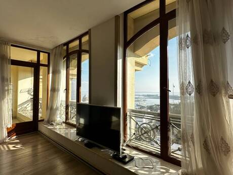 Аренда: 2-комнатная квартира, 75 м², İçəri Şəhər: 1 200 ₼/мес 4