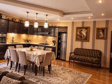 4-room apartment, 95 m², Xalqlar Dostluğu: 250 000 ₼ 2