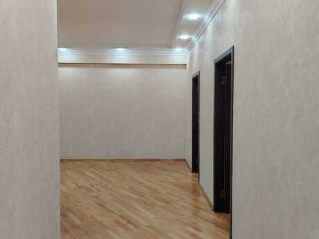 3-room apartment, 135 m², 8 Noyabr: 320 000 ₼ 5