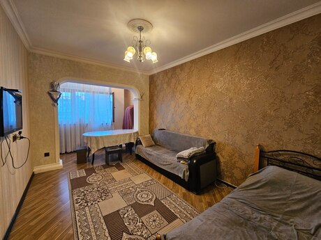 2-комнатная квартира, 70 м², İnşaatçılar: 165 000 ₼ 2