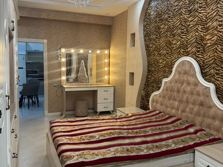 Аренда: 3-комнатная квартира, 105 м², Şah İsmayıl Xətai: 1 350 ₼/мес 3