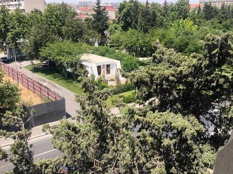 Kirayə 2 otaqlı mənzil, 72 m², Gənclik: 900 ₼/ay 2