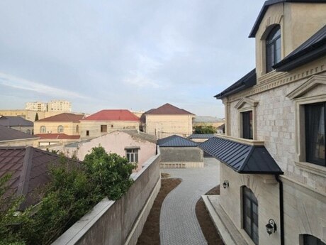 8-комнатный дом, 450 м², Badamdar: 1 250 000 ₼ 2