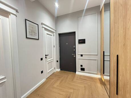 3-комнатная квартира, 92 м², 28 May: 363 000 ₼ 5
