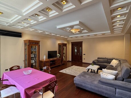 4-room apartment, 185 m², 28 May: 565 000 ₼ 3