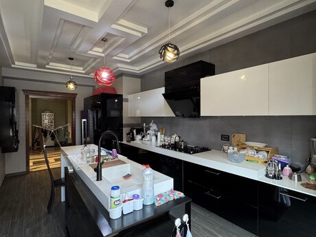 4-room apartment, 185 m², 28 May: 565 000 ₼ 4