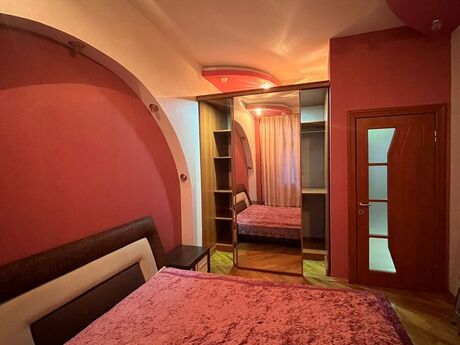 3-room apartment for rent, 115 m², İnşaatçılar: 300 ₼/mo 3