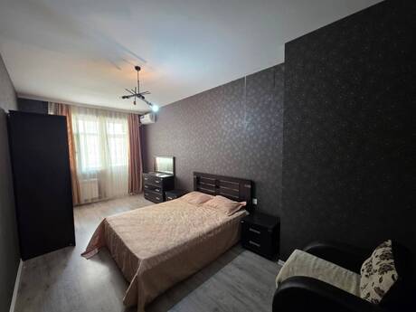 Elan №6510347 - Bakı, Nəsimi m., 4 otaqlı, 110 m², 5/12 mərtəbə