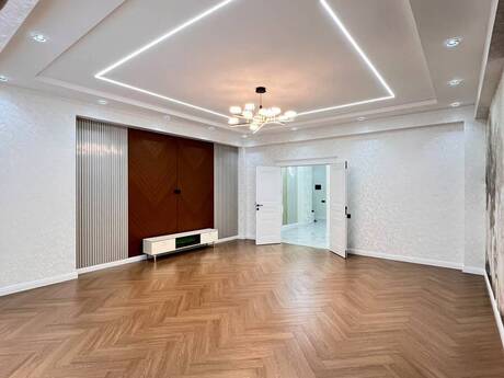 4 otaqlı mənzil, 152 m², Qara Qarayev: 455 000 ₼ 2