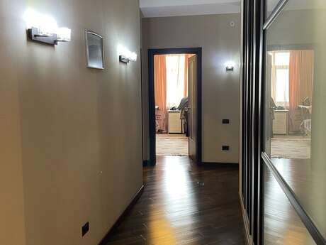 4-комнатная квартира, 183 м², Elmlər Akademiyası: 540 000 ₼ 5