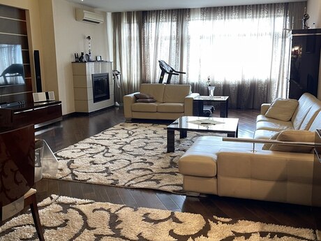 4-комнатная квартира, 183 м², Elmlər Akademiyası: 540 000 ₼ 3