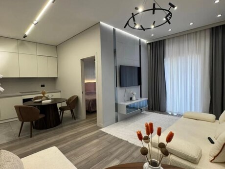 2-room apartment for rent, 62 m², Gənclik: 950 ₼/mo 2