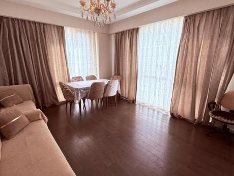 3 otaq · 83 m² · 6/16 mərtəbə, Park Yasamal