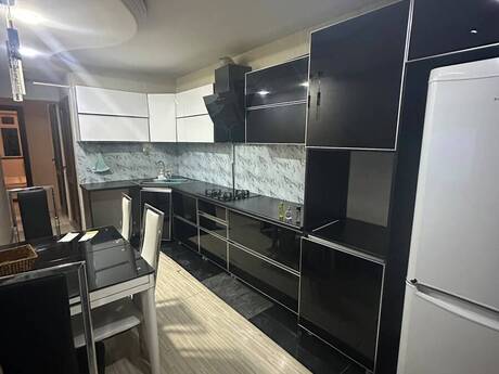 3-room apartment, 70 m², Bakıxanov: 161 000 ₼ 3