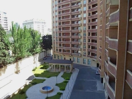 Объявление №6510610 - Баку, м. Гянджлик, 2-комн., 98 м², 7/15 этаж
