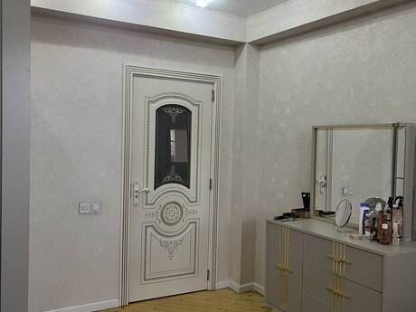 Аренда: 2-комнатная квартира, 75 м², İnşaatçılar: 250 ₼/мес 4