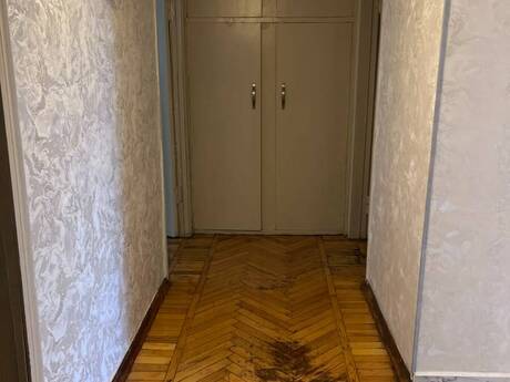 3-room apartment for rent, 75 m², Neftçilər: 600 ₼/mo 4