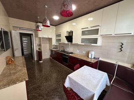 3-room new-build apartment for rent in Badamdar, 155 m², 1 200 AZN/mo, photo 4 / 12