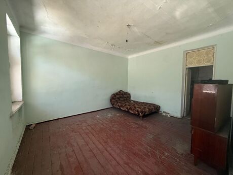 1 otaq · 32 m² · 1/4 mərtəbə, Nəriman Nərimanov