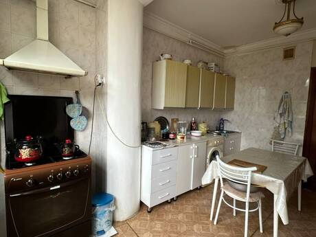 3-комнатная квартира, 80 м², Bakıxanov: 200 000 ₼ 4