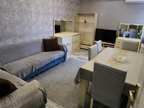 Elan №6510766 - Bakı, Abşeron r., 3 otaqlı, 70 m², 2/6 mərtəbə
