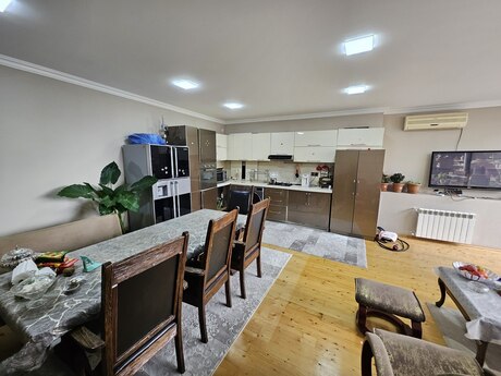 8 otaqlı həyət evi, 330 m², Badamdar: 495 000 ₼ 4