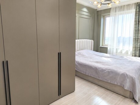 Аренда: 4-комнатная квартира, 180 м², Zərdabi Residence: 2 100 ₼/мес 4