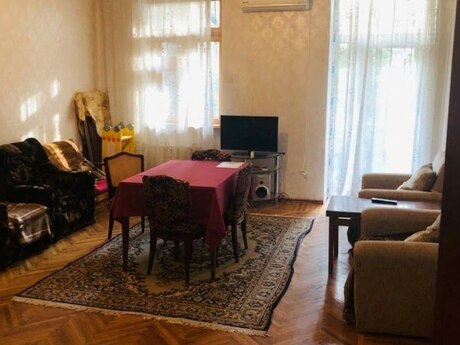 Elan №6510817 - Bakı, Nəriman Nərimanov m., 3 otaqlı, 85 m², 2/5 mərtəbə