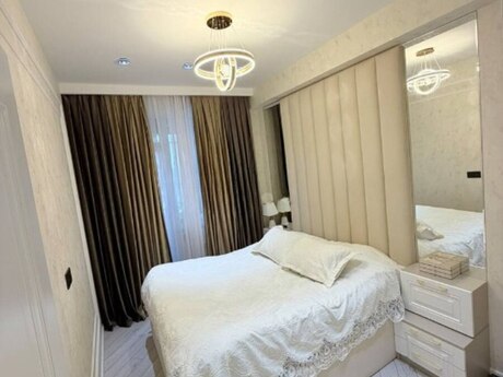2-room apartment, 52 m², 20 Yanvar: 196 000 ₼ 4