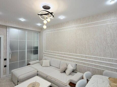 2-room apartment, 52 m², 20 Yanvar: 196 000 ₼ 3