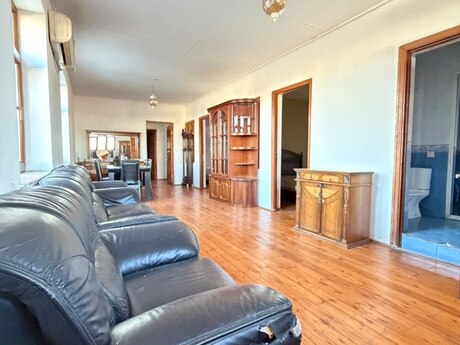 3-room house for rent in 8 Noyabr, 200 m², 850 AZN/mo, photo 2 / 12